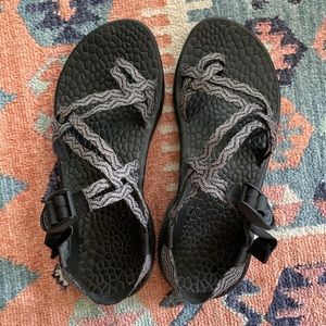 Chacos size 8